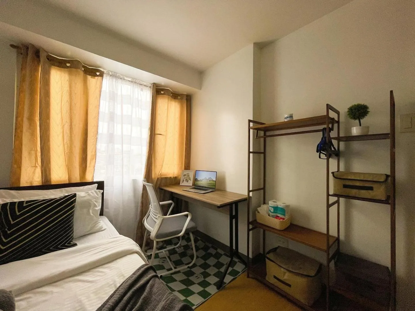 Affordable Condo Near Bgc, Venice Mall #Rt33006 Μανίλα 0*,  Φιλιππίνες